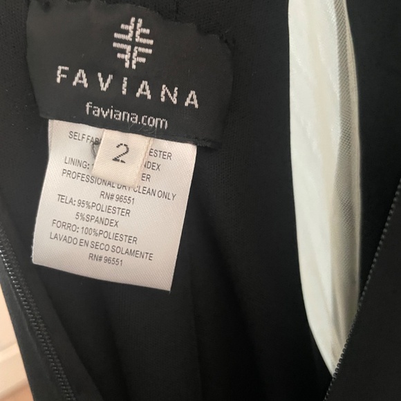 Faviana Gown - Picture 5 of 5